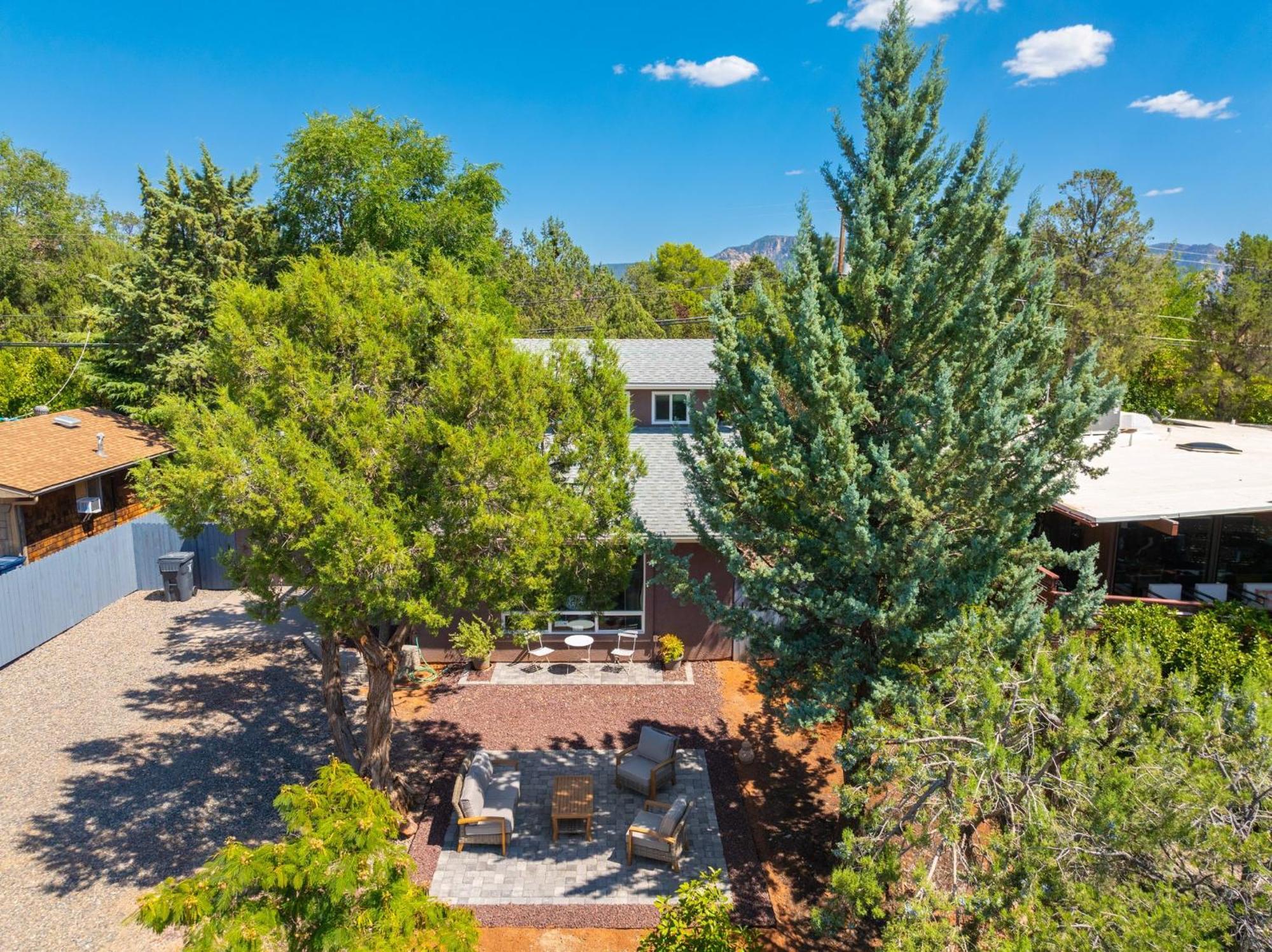 Amethyst Retreat. Back Yard With Hot Tub & Views! * Sedona